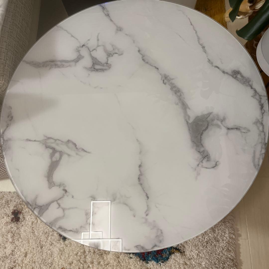美品！円形大理石調二段テーブル 大理石模様とゴールドの脚ネストコーヒーテーブル