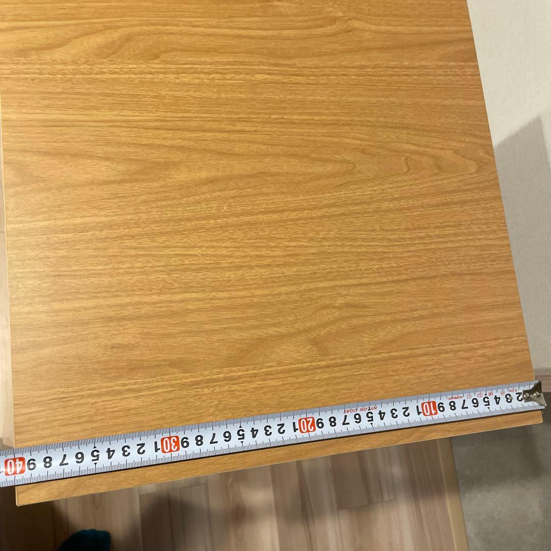 北欧家具　木製食器棚 引き出しとガラス扉付き　たのめる便