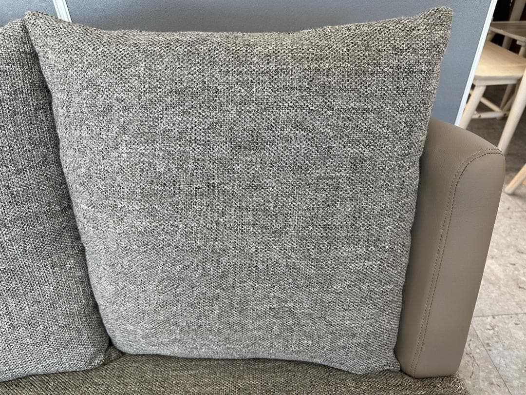 アルモニア　2人掛けソファ　Bella Curva K012 コンパクト　グレー