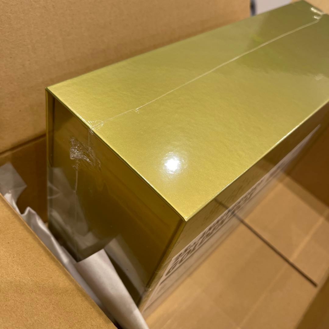 25th Anniversary Golden Box Amazon産 未開封 - メルカリ