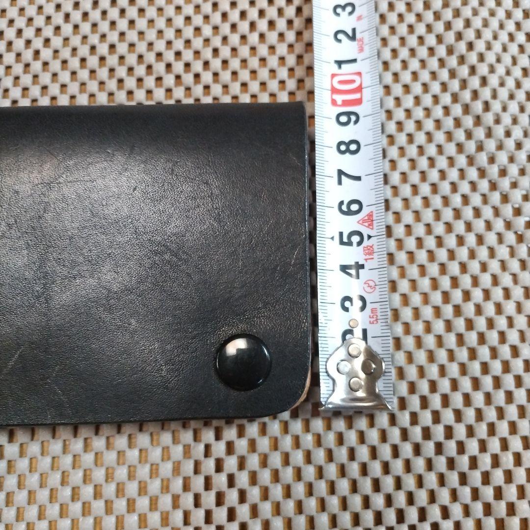 黒のレザー長財布