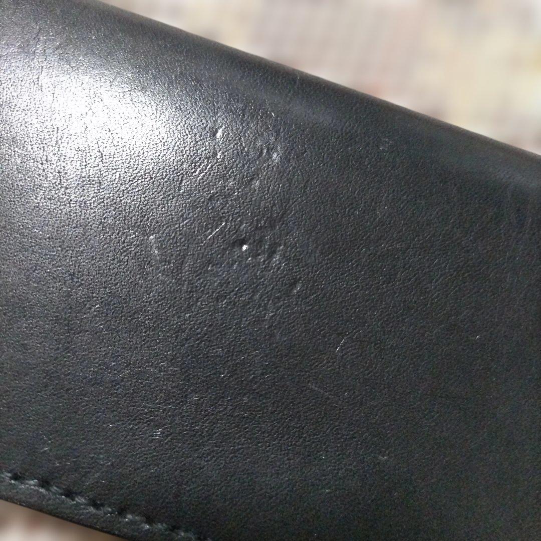 黒のレザー長財布