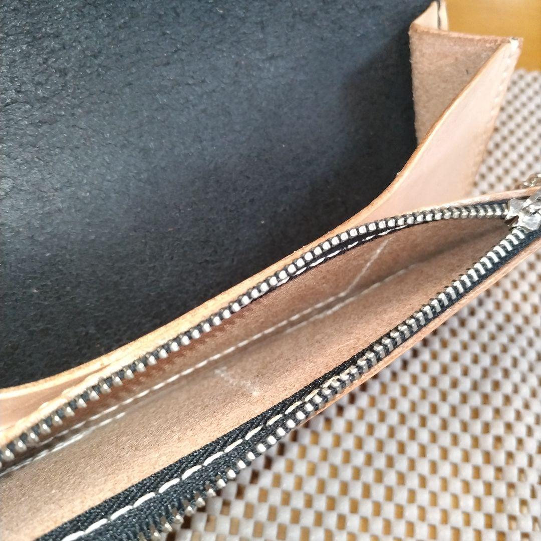 黒のレザー長財布