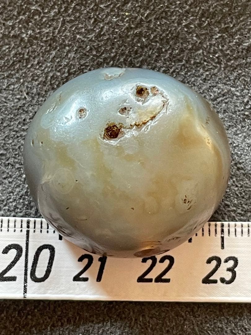 縄文期 津軽錦瑪瑙線刻垂飾珠 線刻 石肌に遺朱 出土品 - メルカリ