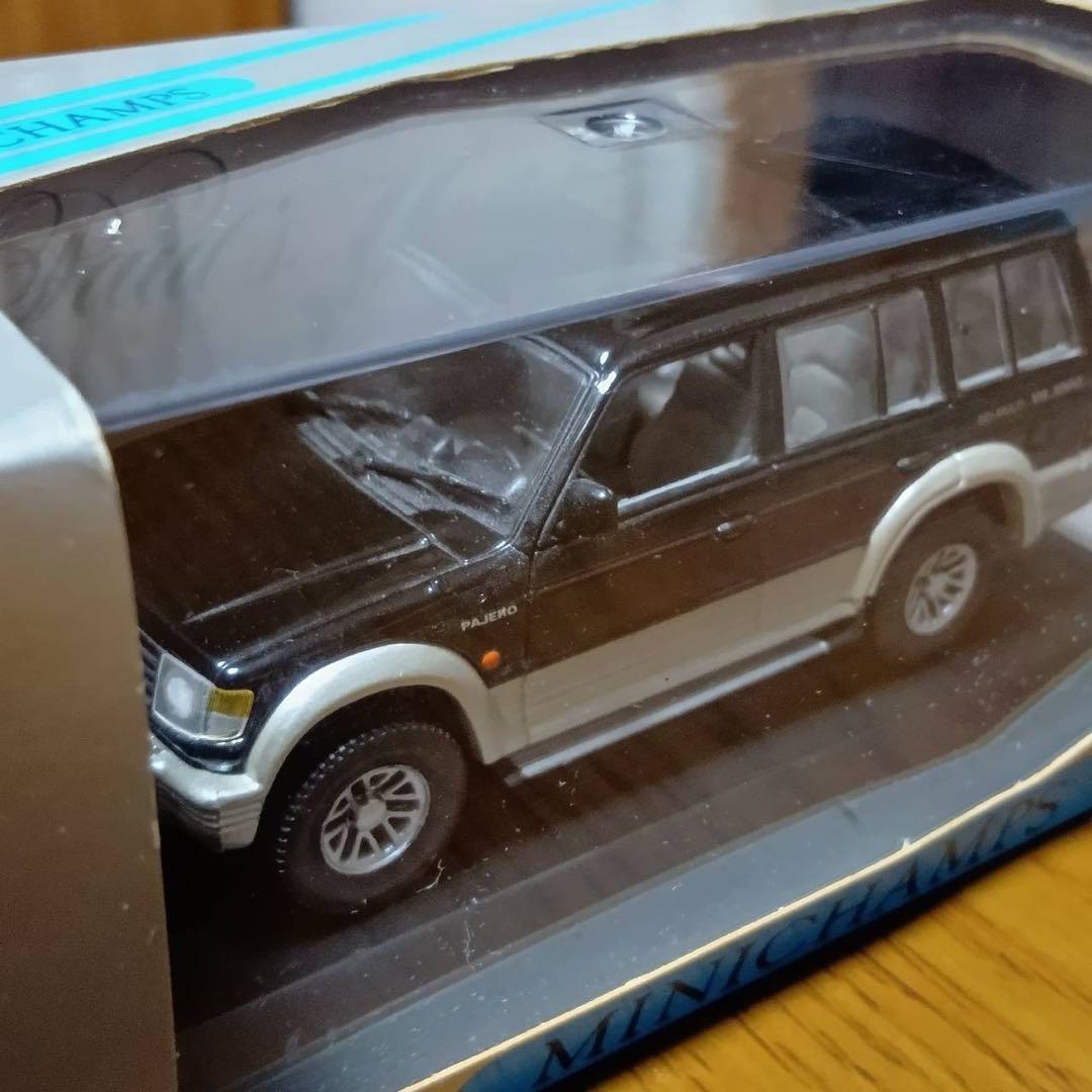【2台セット】ミニチャンプス　三菱　パジェロ　1/43