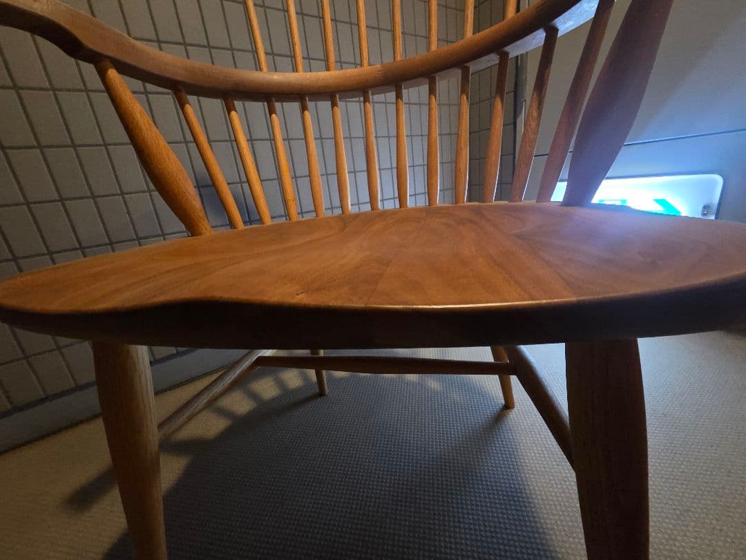 高山ウッドワークス　コームバックアームチェア/ダイニングチェア