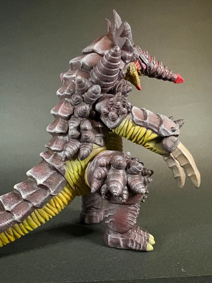 ウルトラ怪獣　グライムＡ　ソフビ リペイント