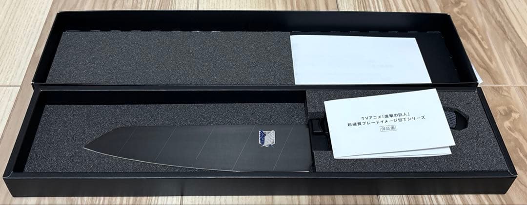 進撃の巨人 超硬質ブレードイメージ 三徳包丁 18cm 新品未使用 まな板