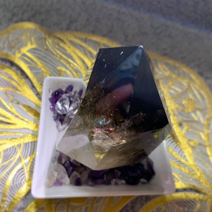 スモーキークォーツ　六角柱（ポイント）