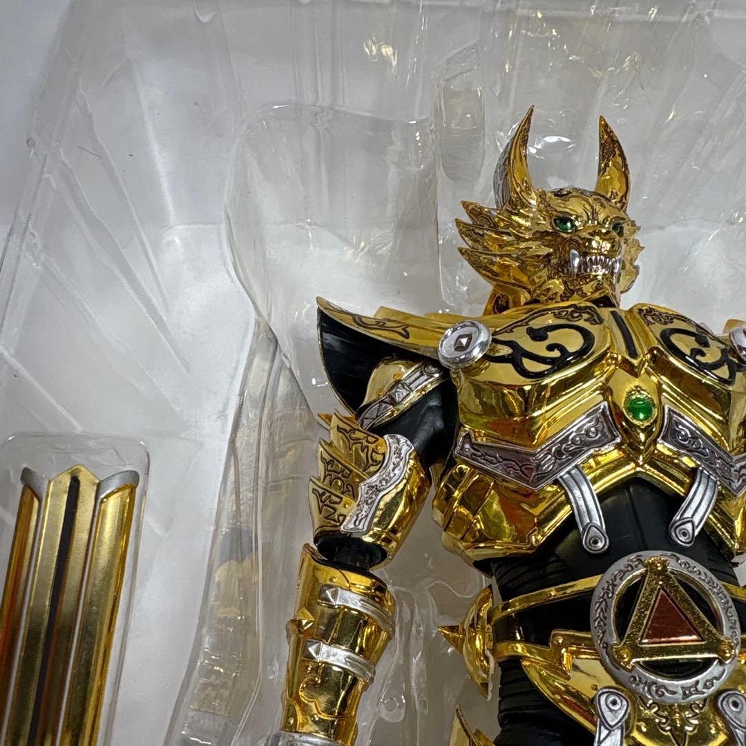 白*狗様 特価品 キラメキビト煌人 魔戒騎士ガロ 牙狼 12インチ 黄金