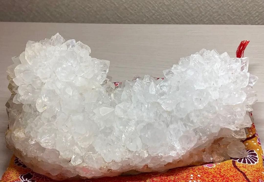 水晶　菊花水晶　クラスタ　原石　鉱物　天然石　パワーストーン　浄化　特大　置物