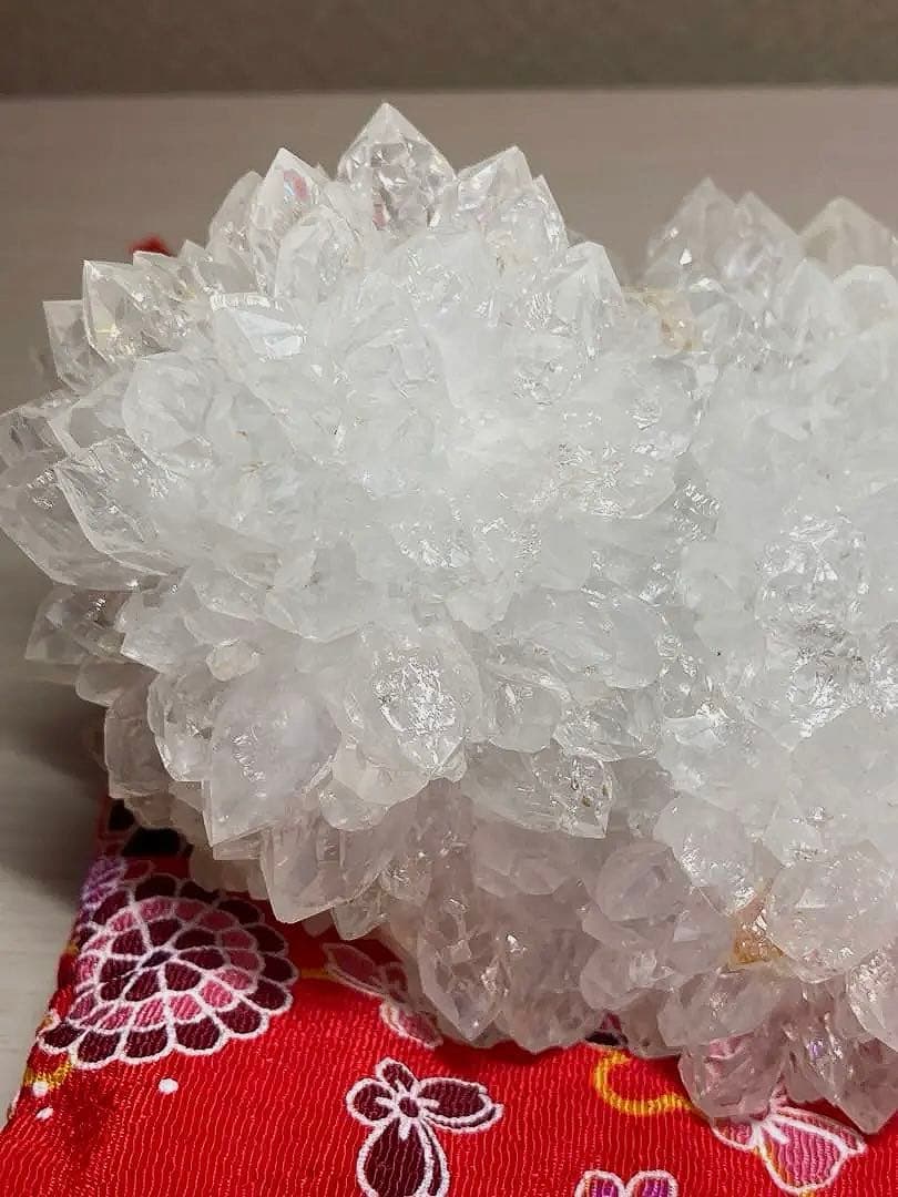 水晶　菊花水晶　クラスタ　原石　鉱物　天然石　パワーストーン　浄化　特大　置物