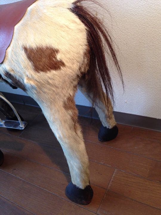 ディスプレイに♪リアルファーのお馬さん　ロッキングホース　木馬　オブジェ
