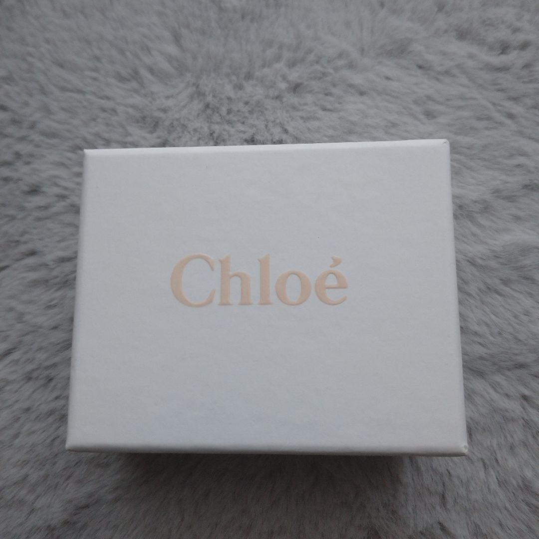 Chloe アルファベット 三つ折り財布