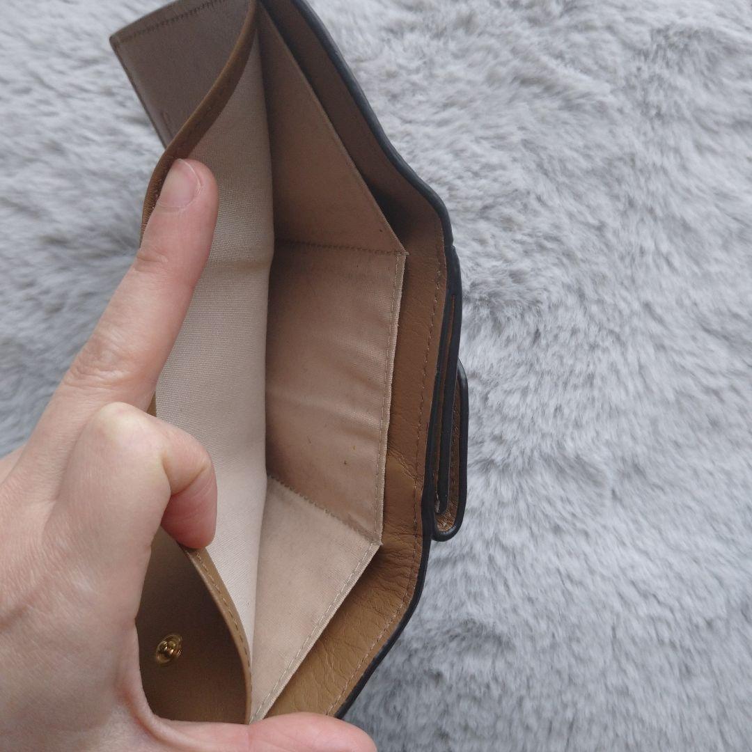 Chloe アルファベット 三つ折り財布