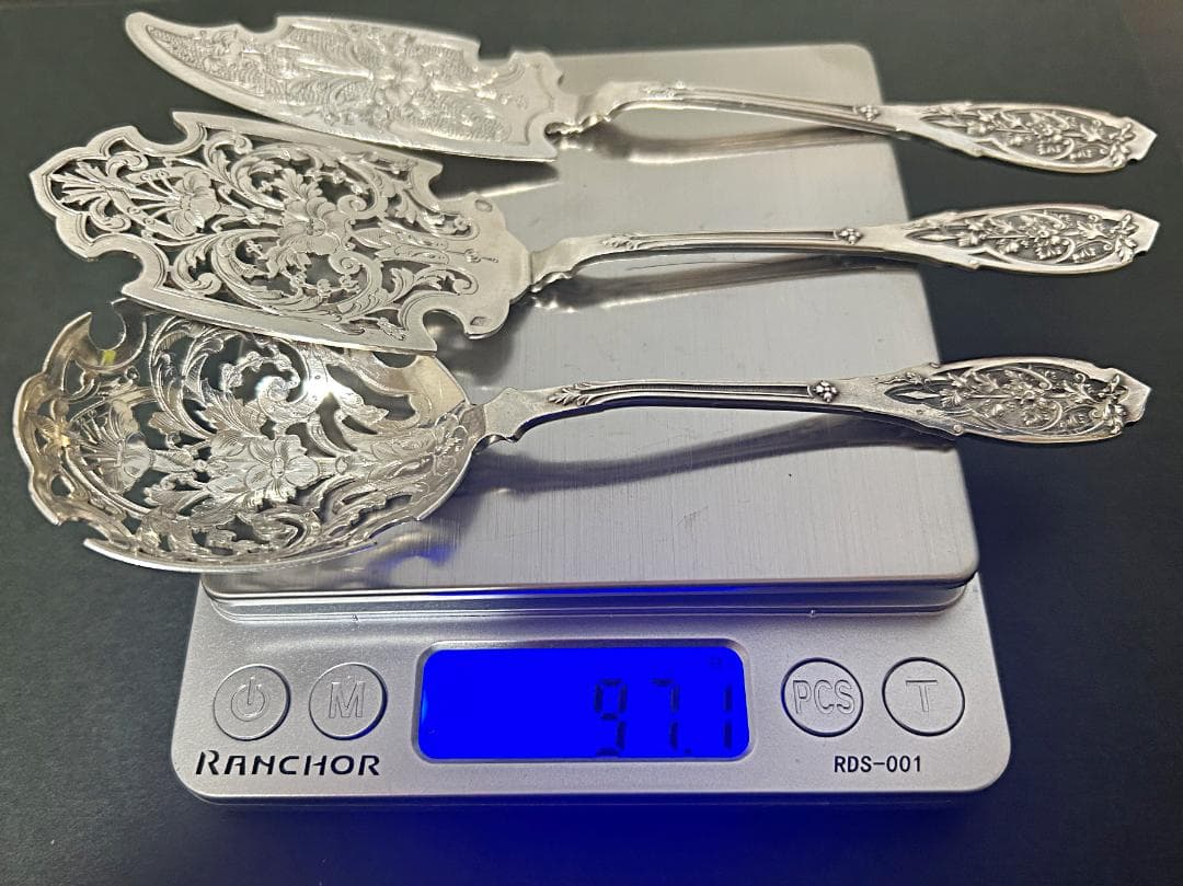 rumi　ピュイフォルカ サービング セット ミネルヴァ カトラリー