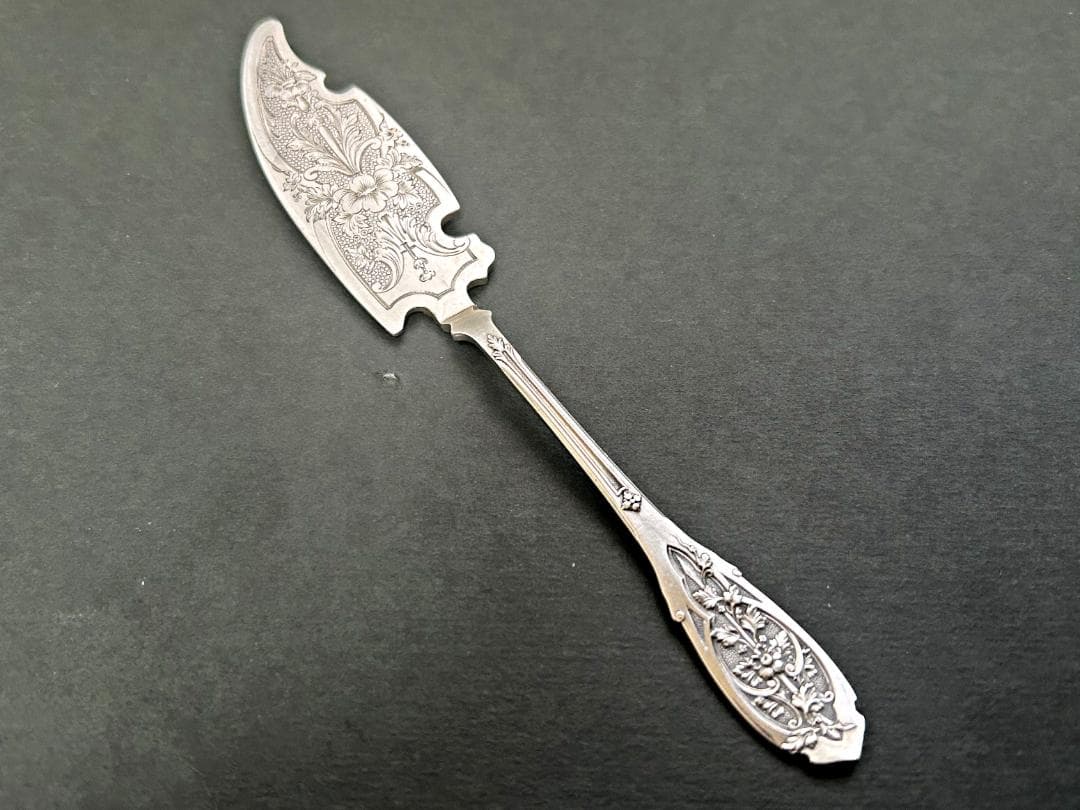 rumi　ピュイフォルカ サービング セット ミネルヴァ カトラリー