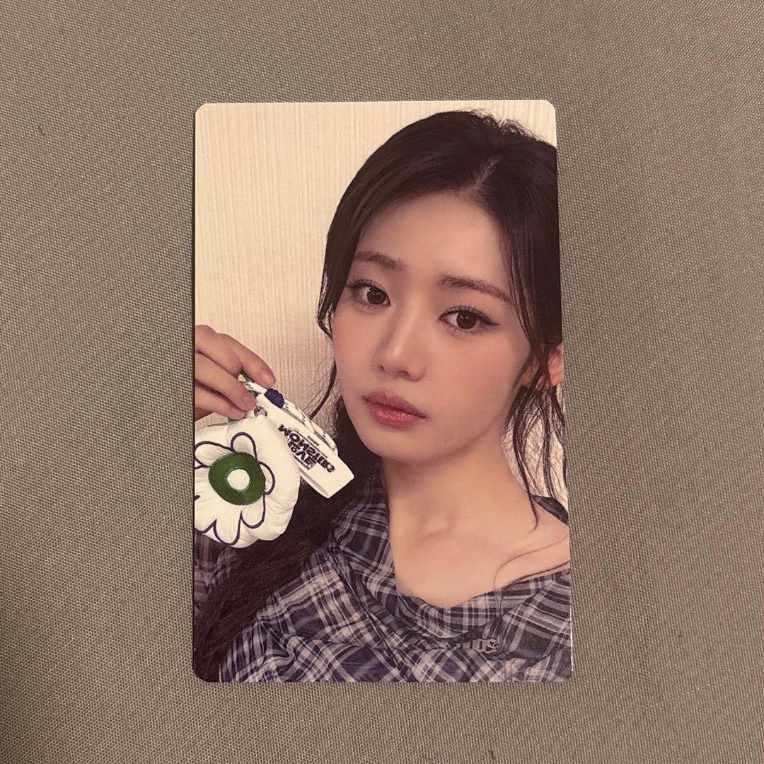 BABYMONSTER ローラ POPUP トレカ ラントレ - メルカリ