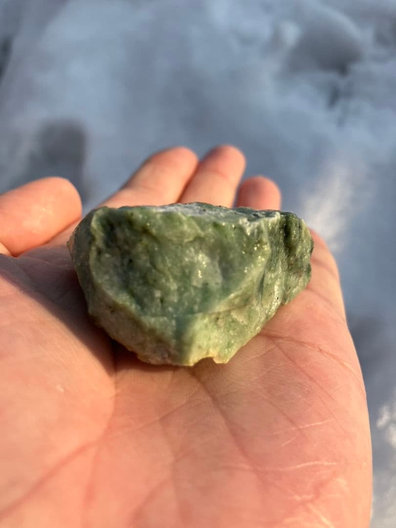 日高翡翠　原石