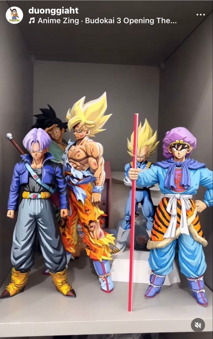 ドラゴンボール　フィギュア　伝説の超サイヤ人　孫悟空　リペイント　二次元彩色