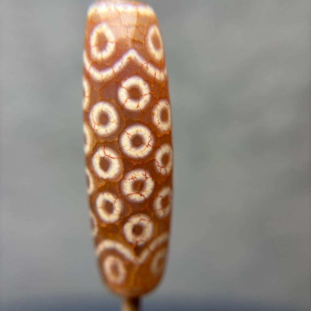 ユッキー至純龍紋36眼血系天珠　1-209