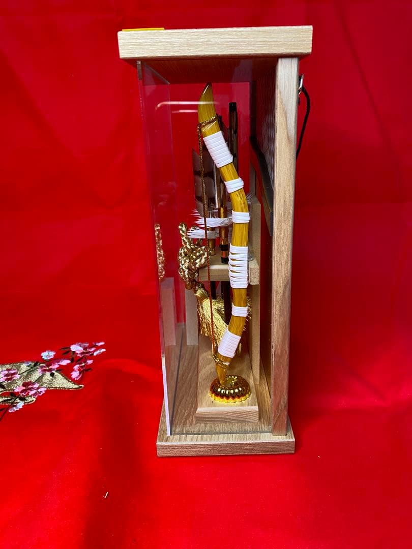 幹山作　壁掛け　破魔弓　白木アクリルケース・間口約１８×奥行約9,5×高約２６㎝