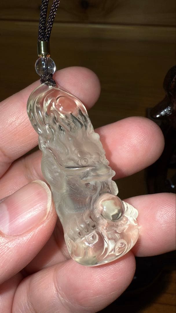 ①天然ライトシトリン 手彫り龍神様 宝珠 如意 昇龍台座セット 置物 チャーム