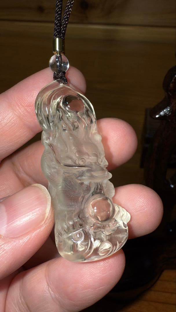 ①天然ライトシトリン 手彫り龍神様 宝珠 如意 昇龍台座セット 置物 チャーム