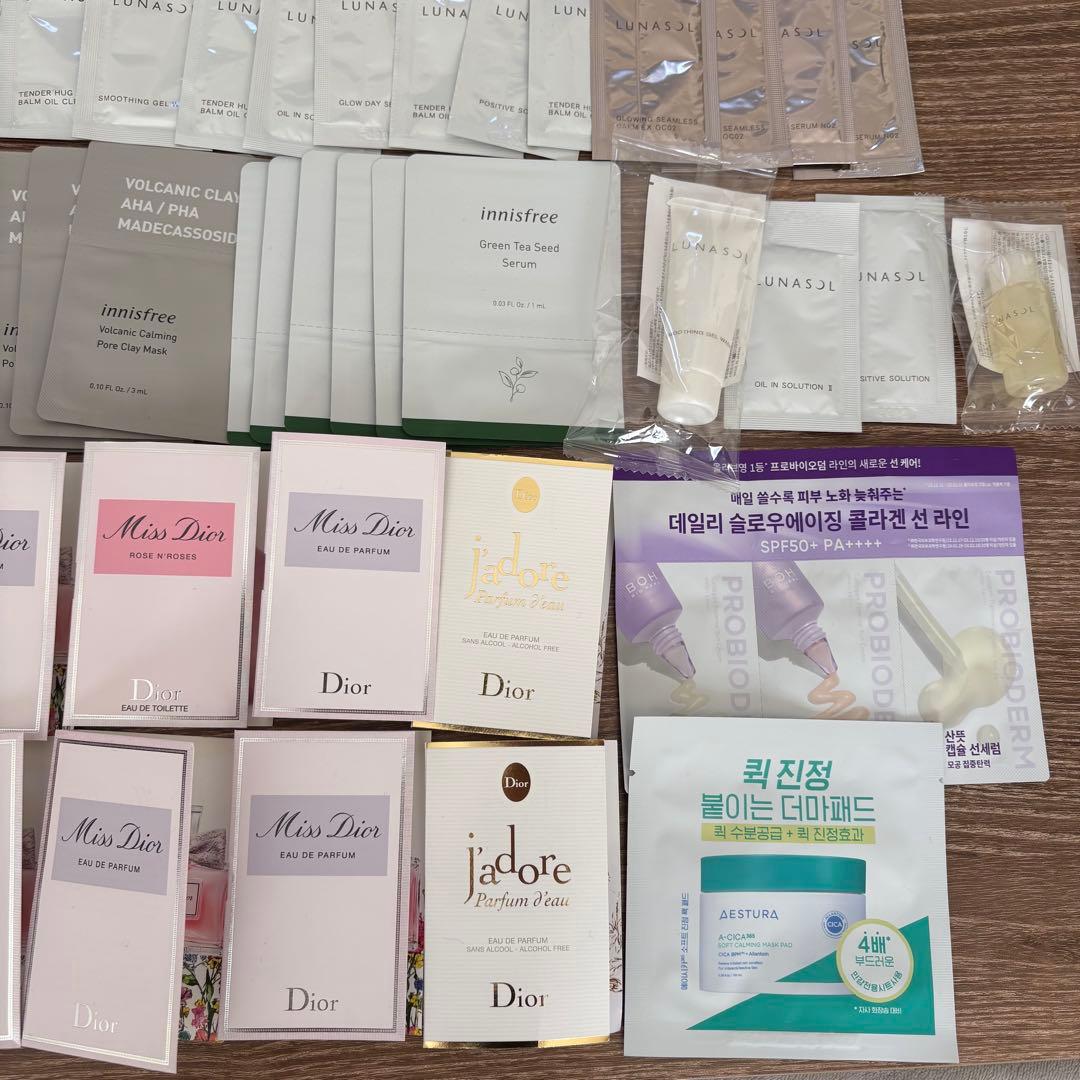 お値下げ中 スキンケアメイクサンプル・ファンデレフィル・カッサ約100点