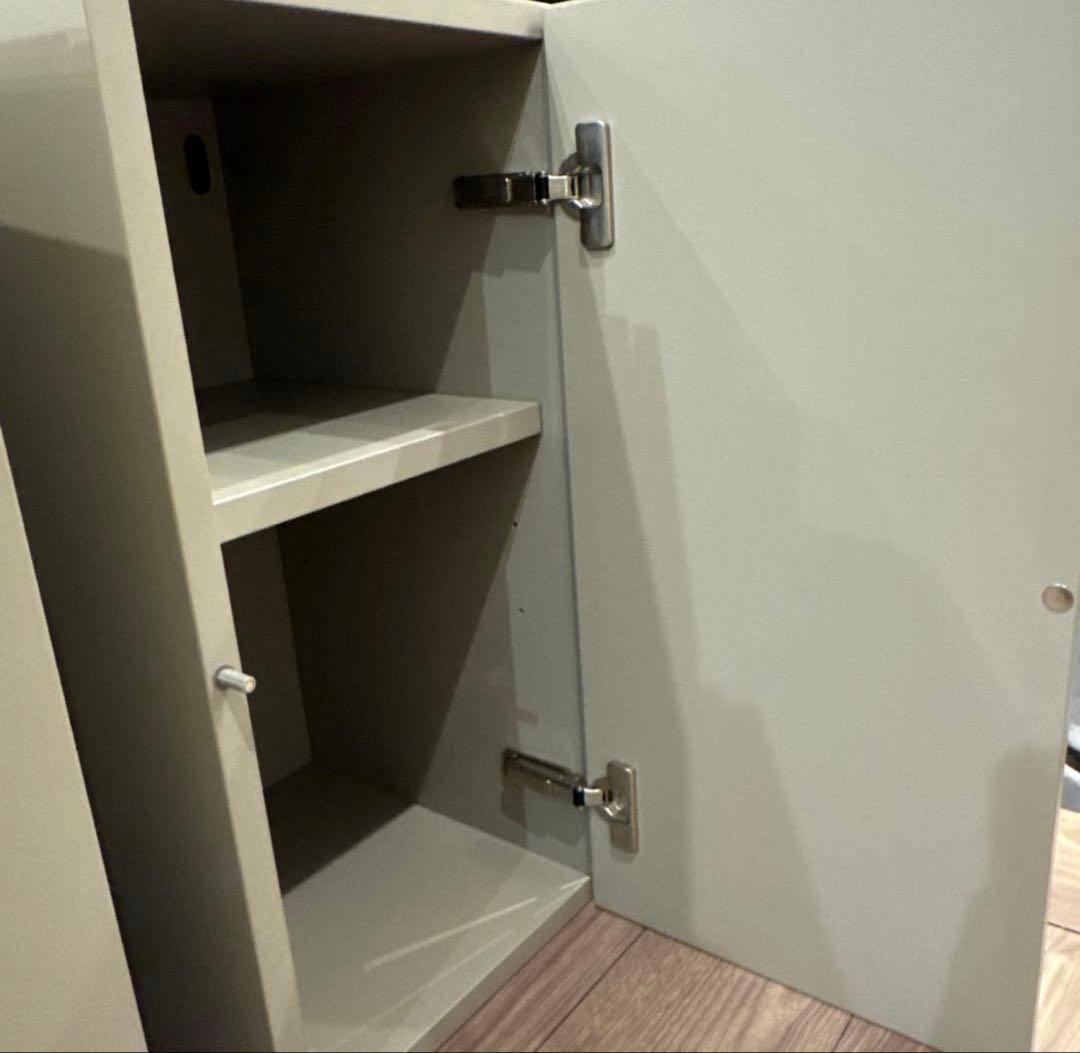 アクタス　Poliform ポリフォーム　グレー キャビネット 3つ　定価60万