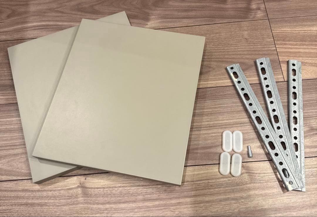 アクタス　Poliform ポリフォーム　グレー キャビネット 3つ　定価60万