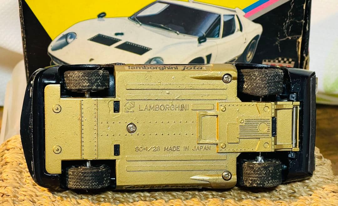 ランボルギーニ イオタ Lamborghini Jota 1/28 永大グリップ - メルカリ