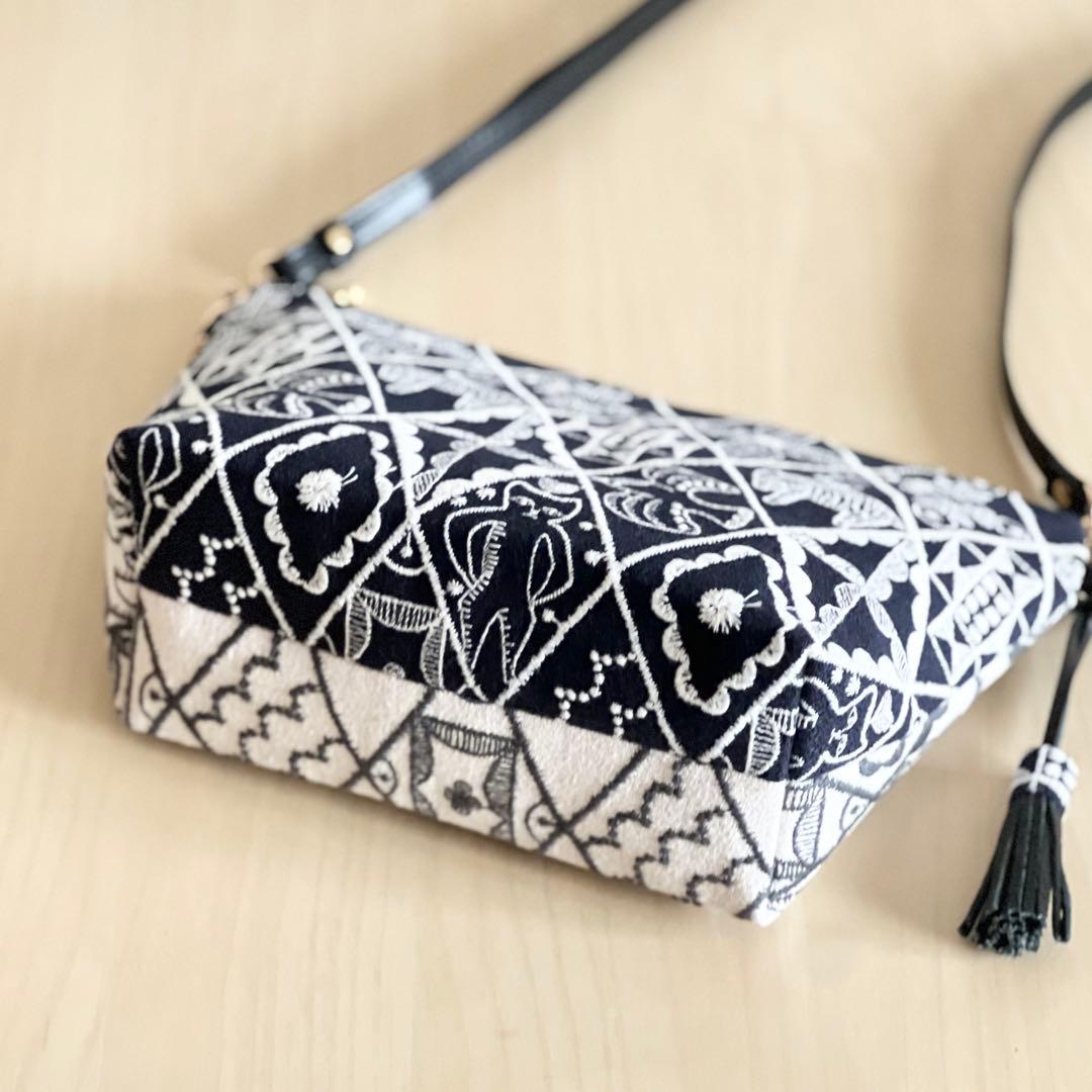 ミナペルホネン symphonyショルダーバッグMB510-041