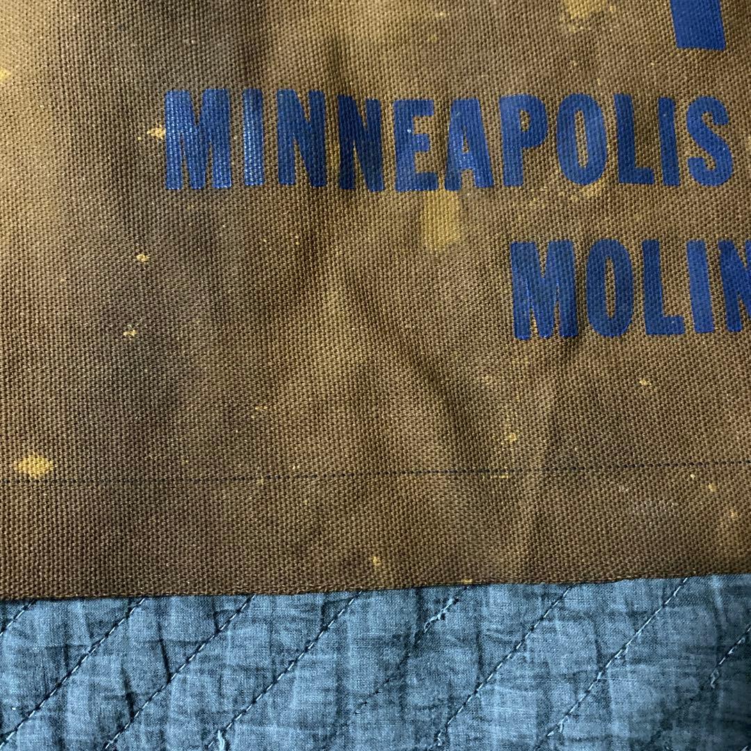 ビンテージ　ニュースペーパー　耳付きキャンバスエプロン