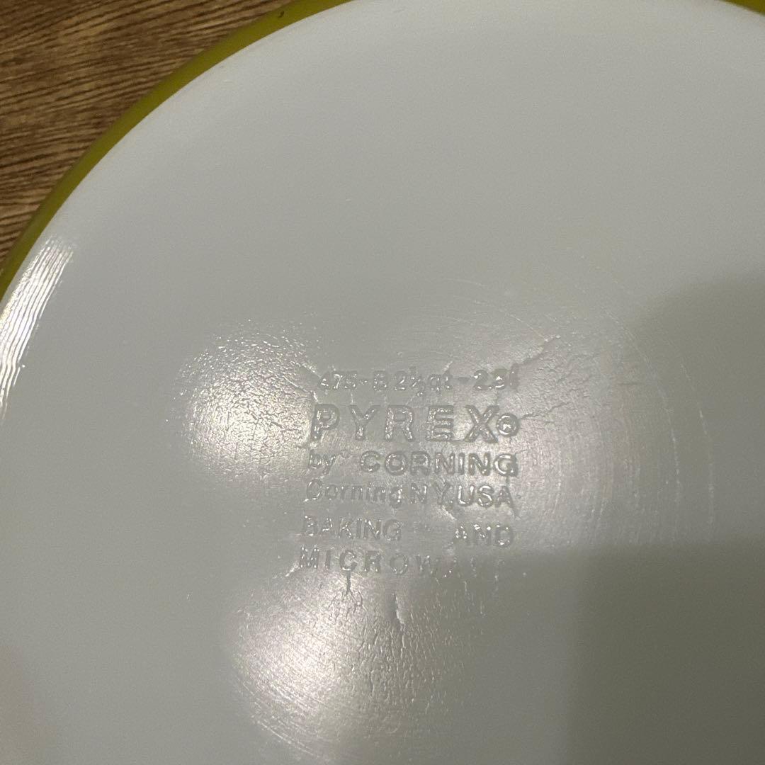 オールドPyrex キャセロール　クレイジーデイジー　2.5L 蓋付き