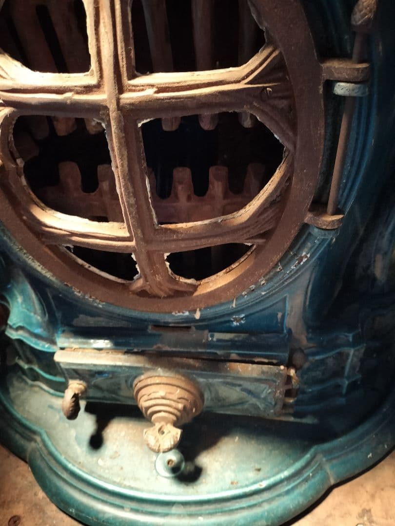 フランスアンティークストーブ　暖炉、エナメル塗装　ストーブ　アンティーク