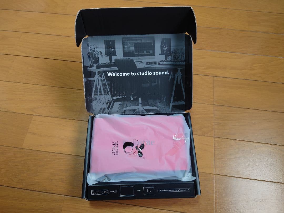 Focusrite Scarlett 2i2(gen.4) インターフェイス