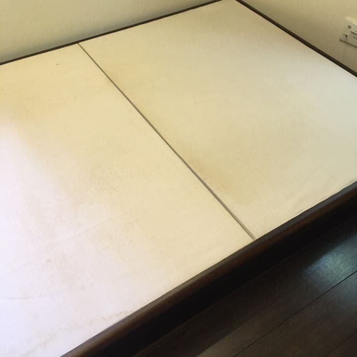 ベッドフレーム　セミダブル　ウォルナット？