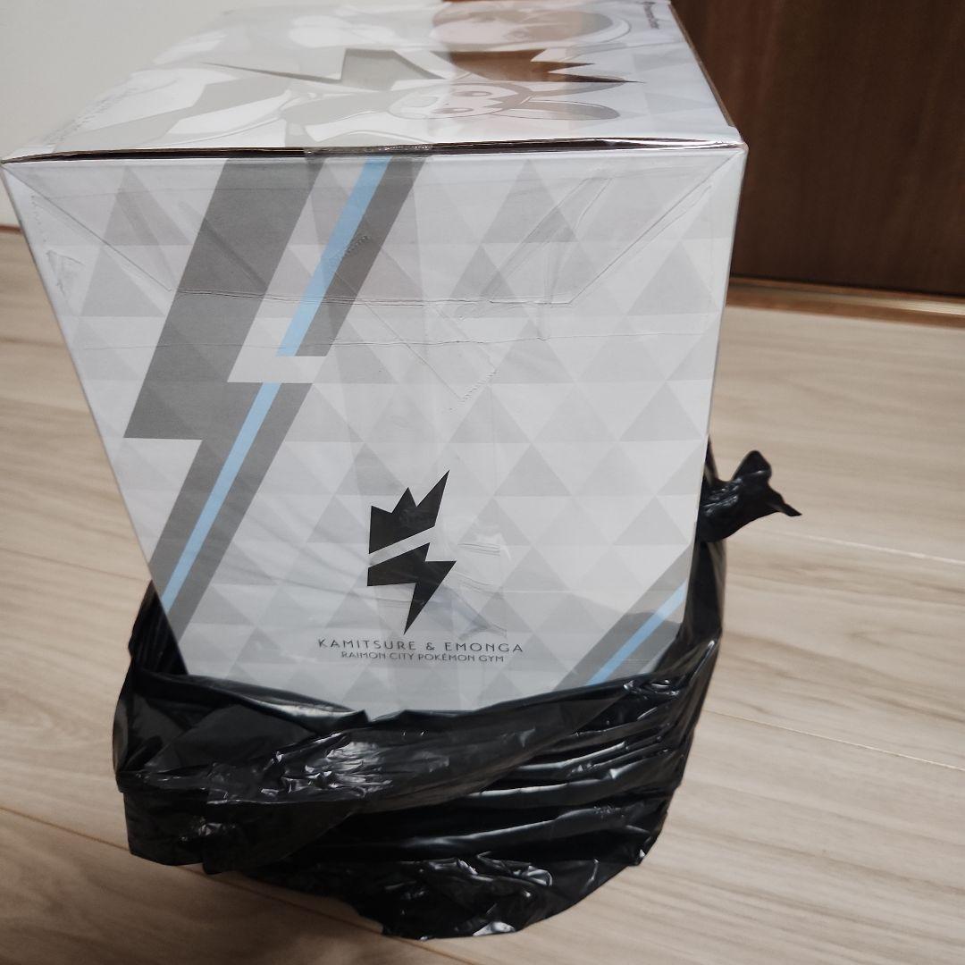 ポケモンセンター カミツレ エモンガ フィギュア