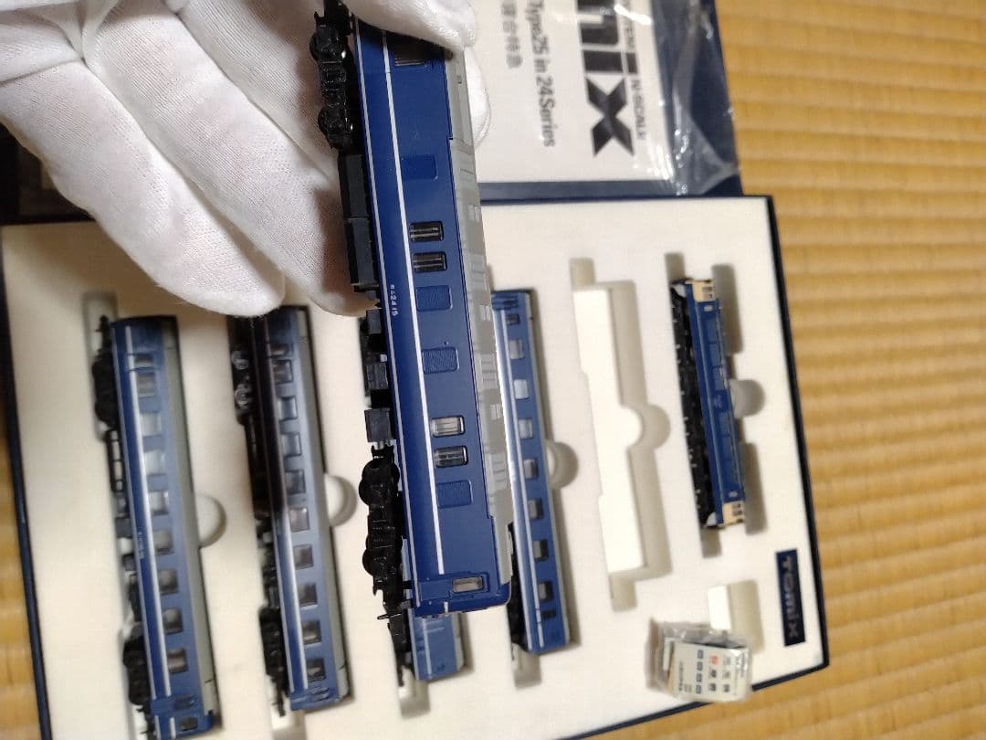 TOMIX EF65-1100 Nゲージ　国鉄24系25形　寝台特急　92006