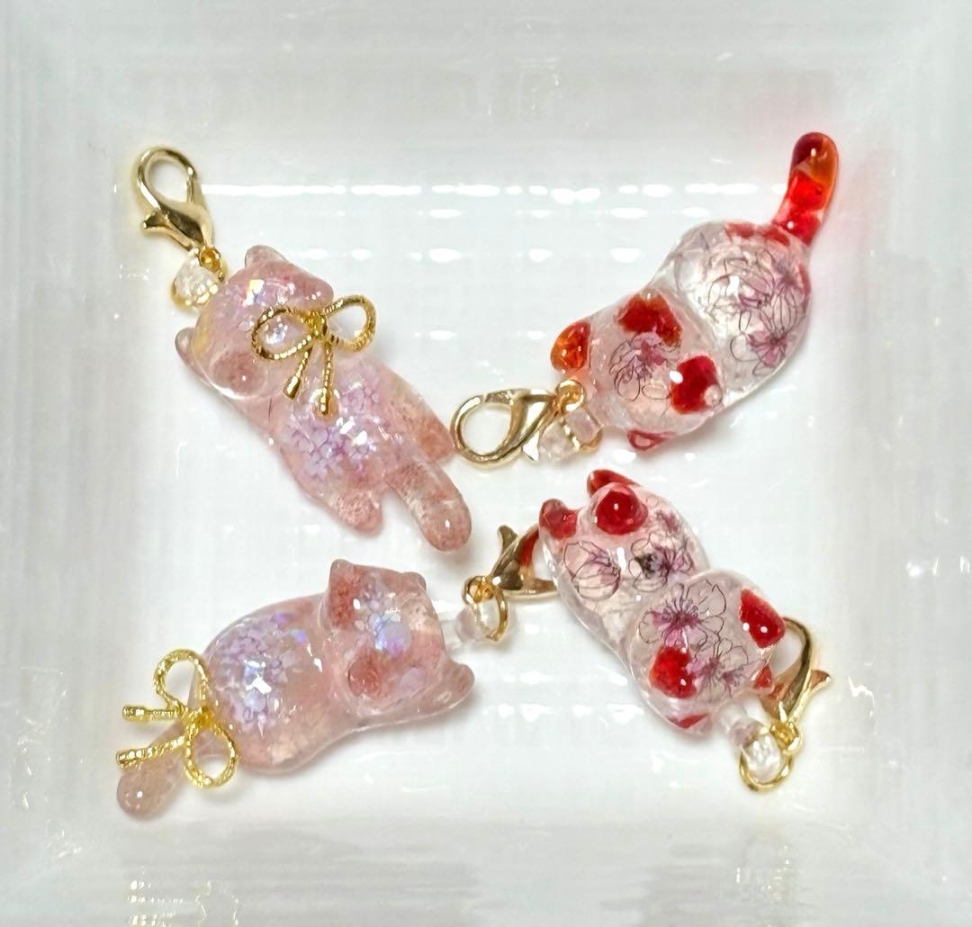 ジャンピング猫　じゃれ猫　スライディング猫　ぐで猫　レジン　ハンドメイド