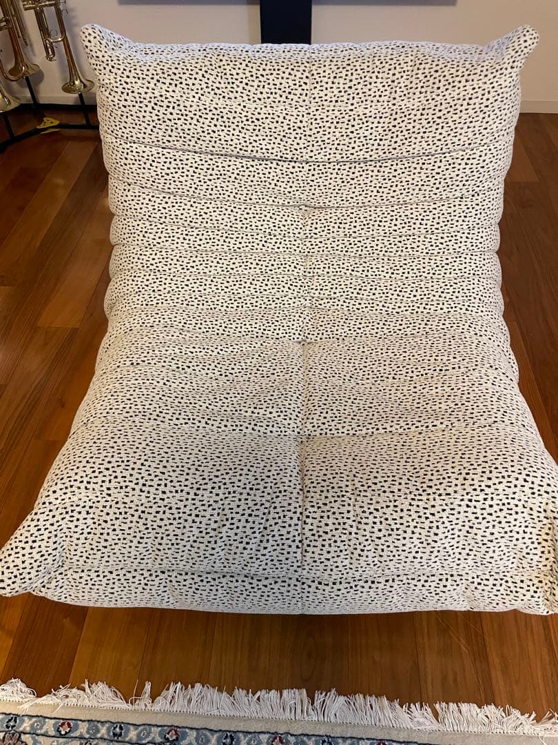 トーゴ1人掛けソファ（リーン・ロゼ）