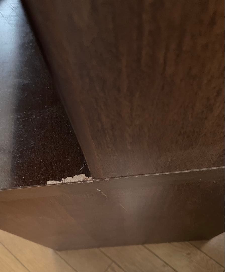 コーナー木製テレビ台、上下にガラス扉付き