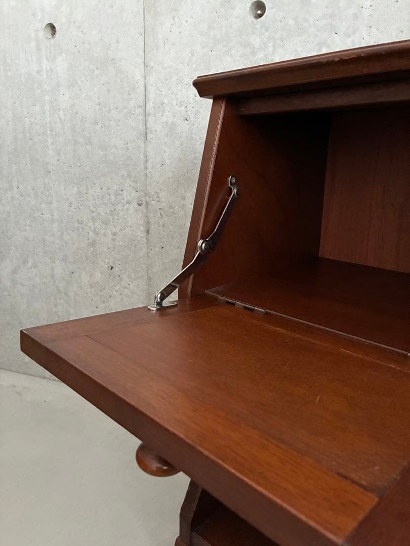 チェスト　木製ラック　ビンテージ　北欧　収納　モダン　ヴィンテージ家具