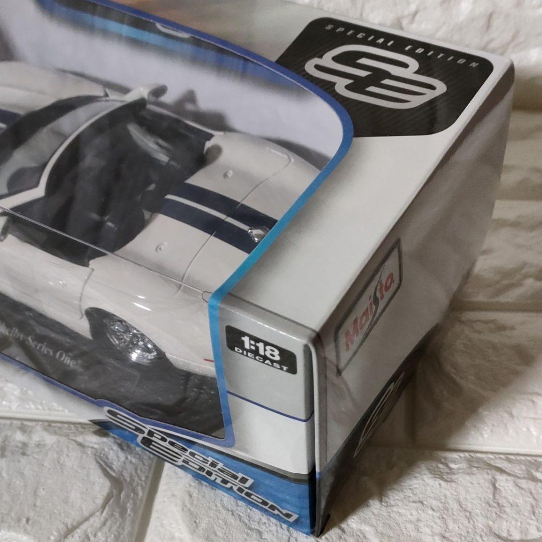 《ミニカー》★Maisto『Shelby Series One』1/18
