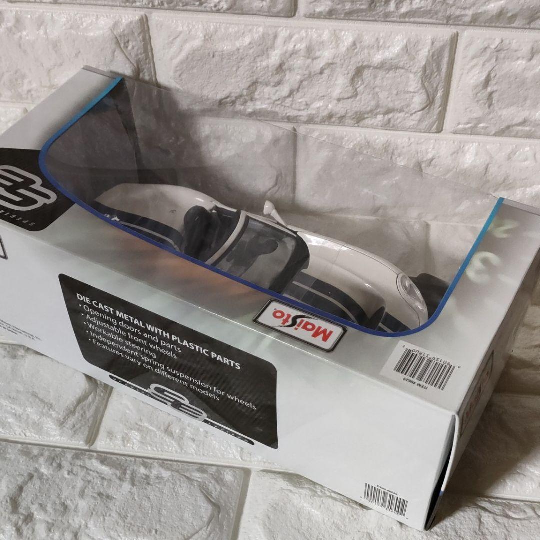 《ミニカー》★Maisto『Shelby Series One』1/18