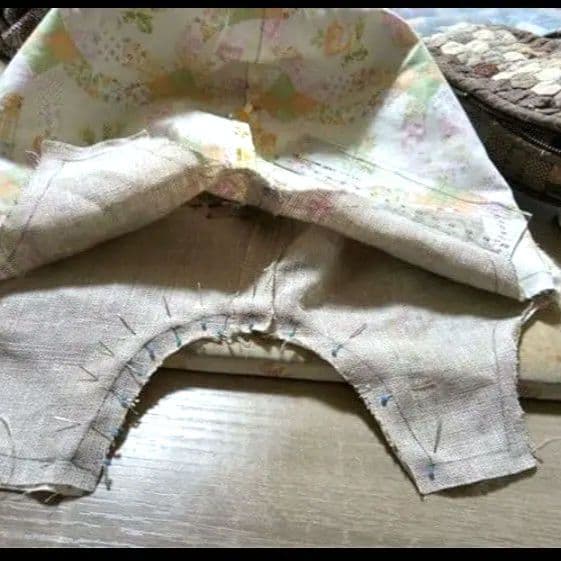 【パッチワーク・キルト】 《4枚はぎサマーバック》 残一点