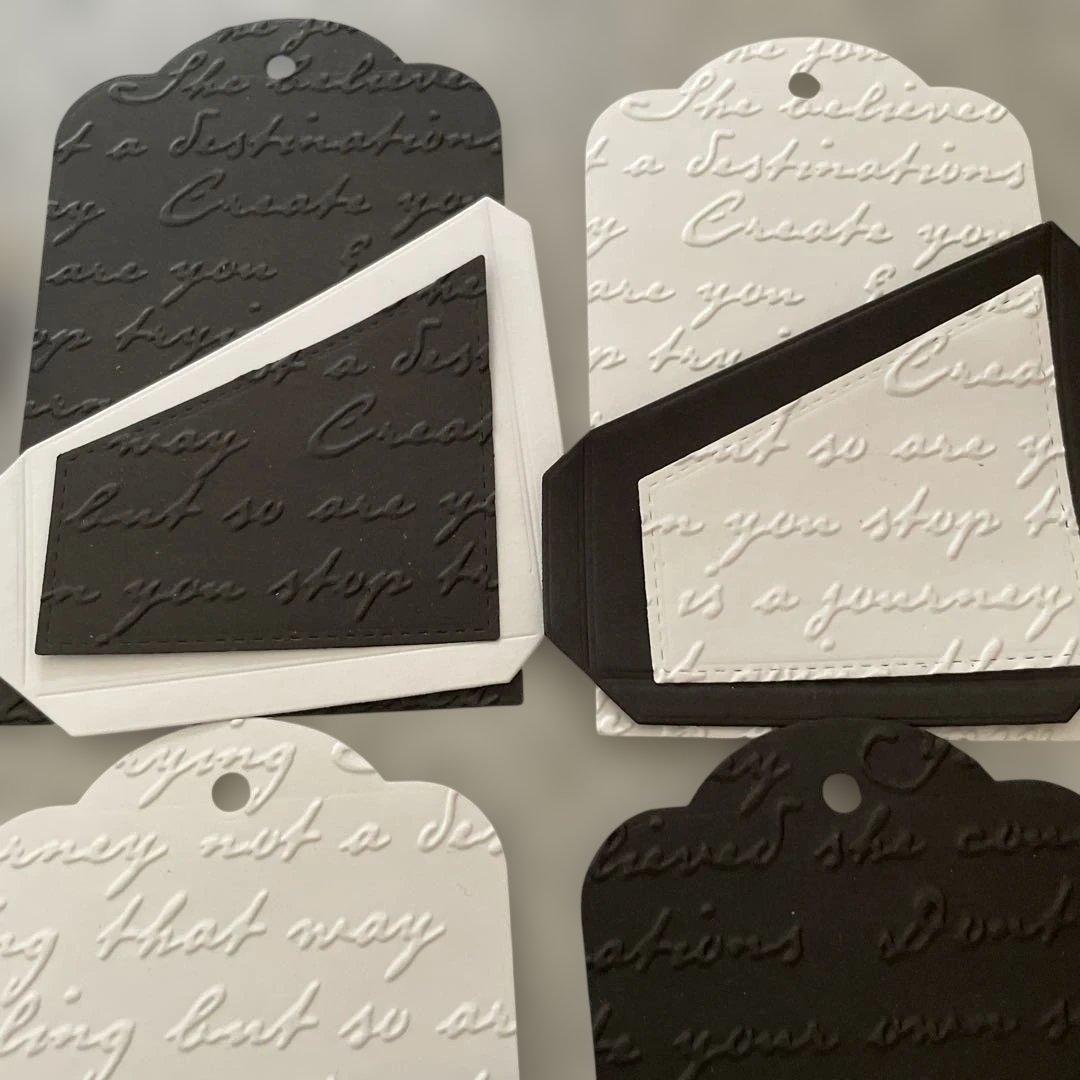 ダイカット 素材紙 エンボス 英字 ダク風ポケット - メルカリ