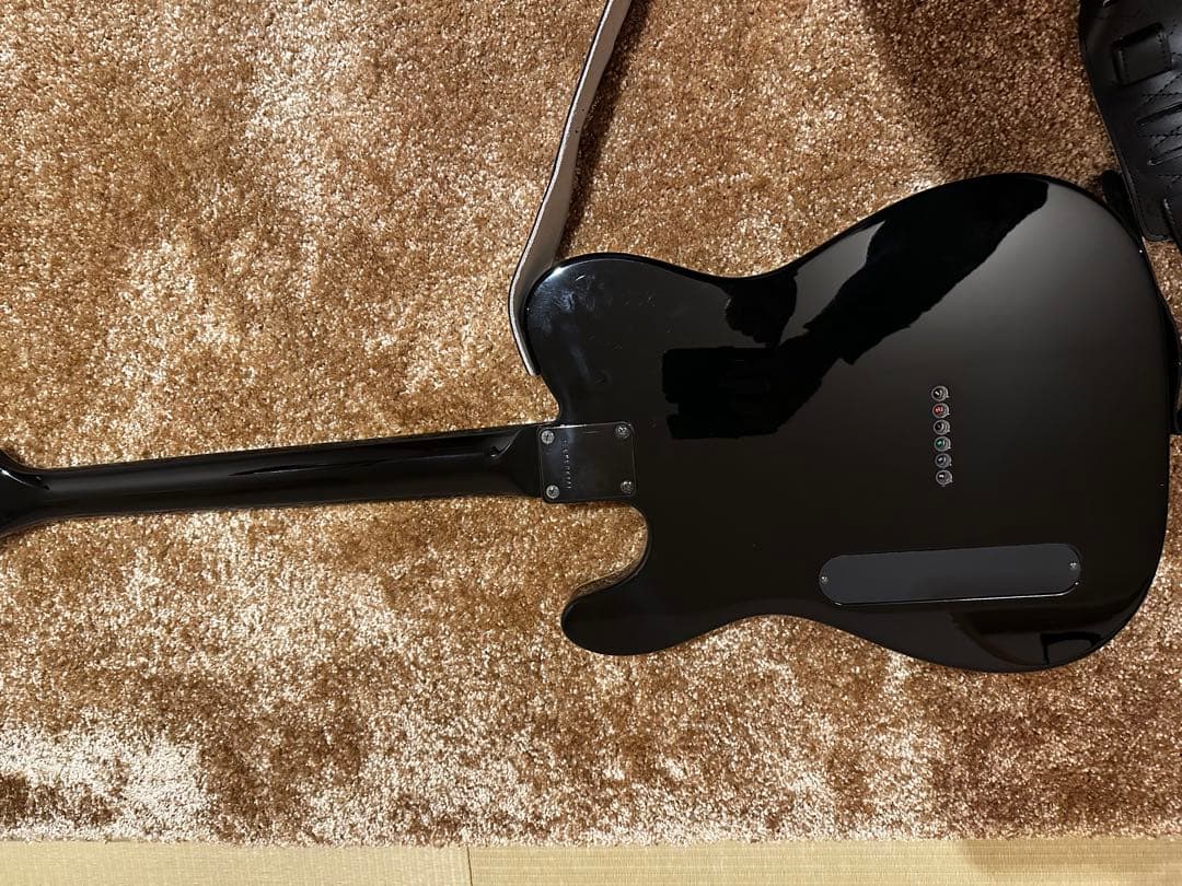 FERNANDES TOMOYASU HOTEL 限定版 エレキギター