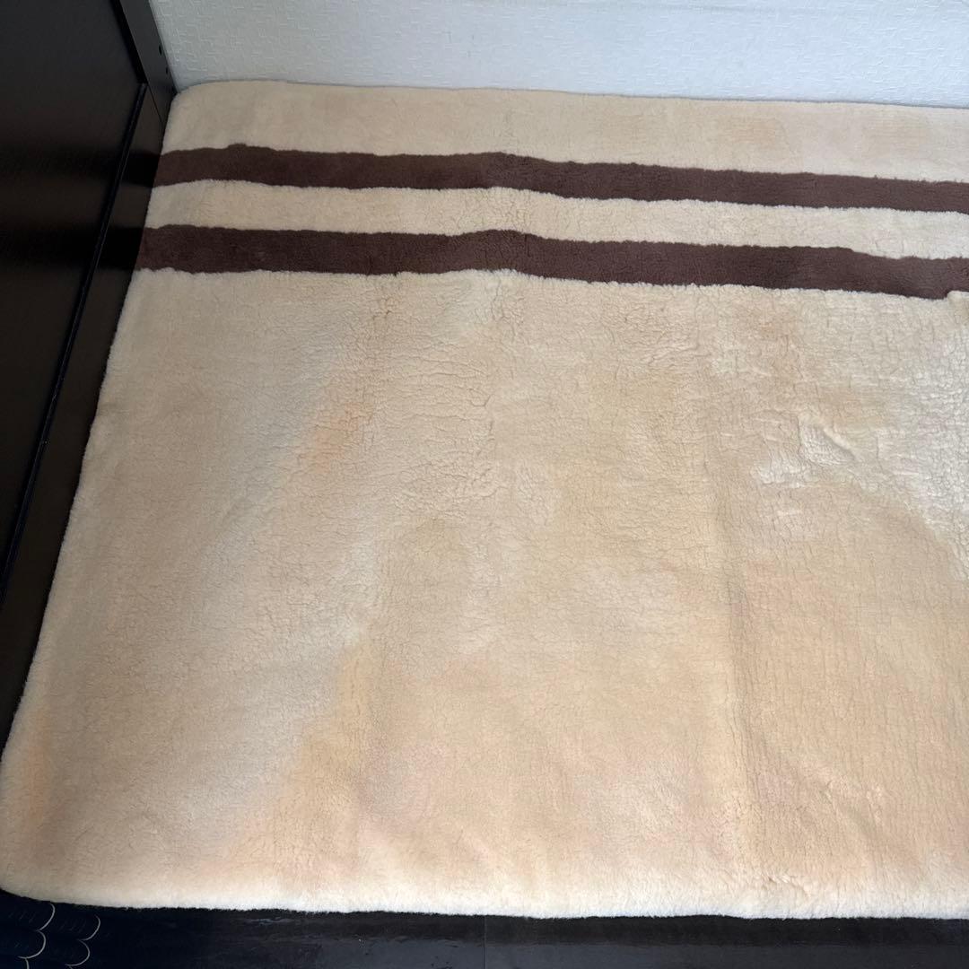 ムートンシーツ　ファートン